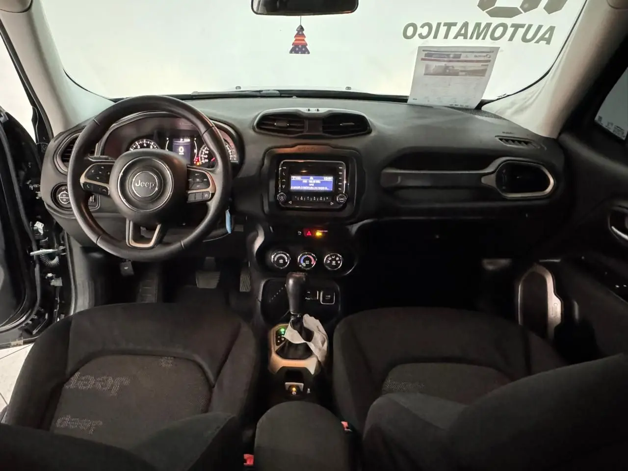 JEEP Renegade - Miniatura