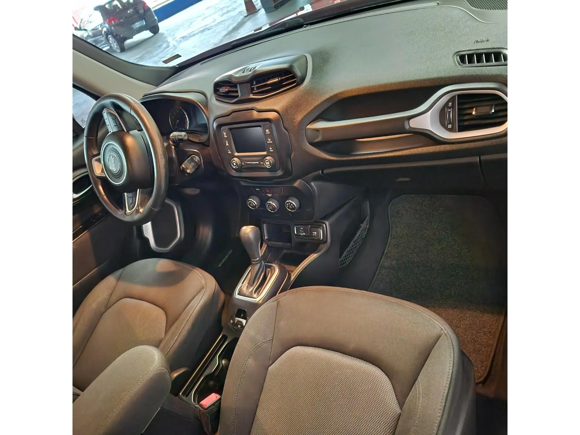 JEEP Renegade - Foto
