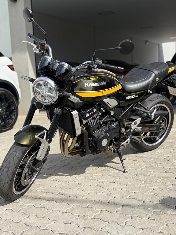 KAWASAKI Z 900