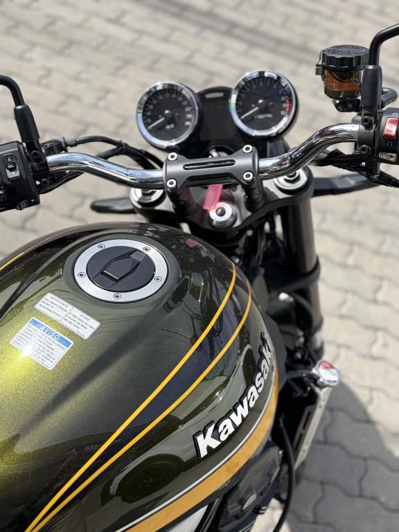 KAWASAKI Z 900 - Foto