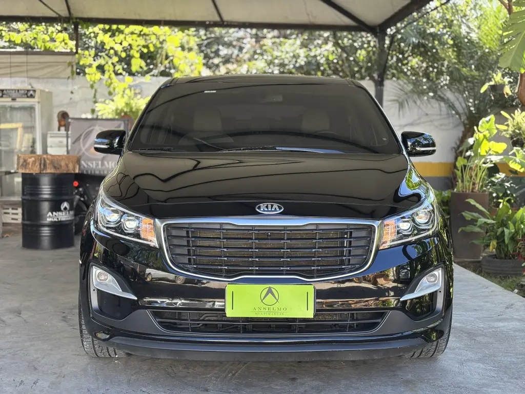 KIA Carnival - Foto