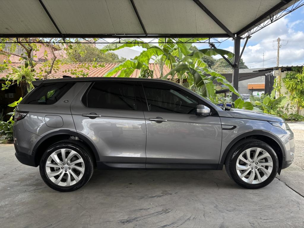 LAND ROVER Discovery Sport - Foto