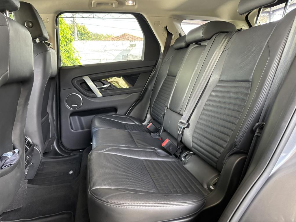 LAND ROVER Discovery Sport - Foto