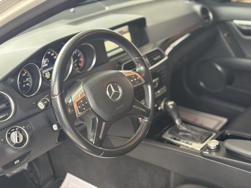 MERCEDES-BENZ C 180 - Foto