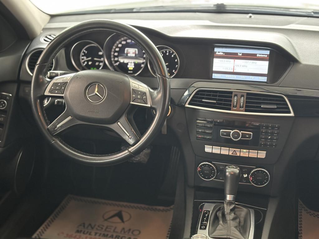 MERCEDES-BENZ C 180 - Foto