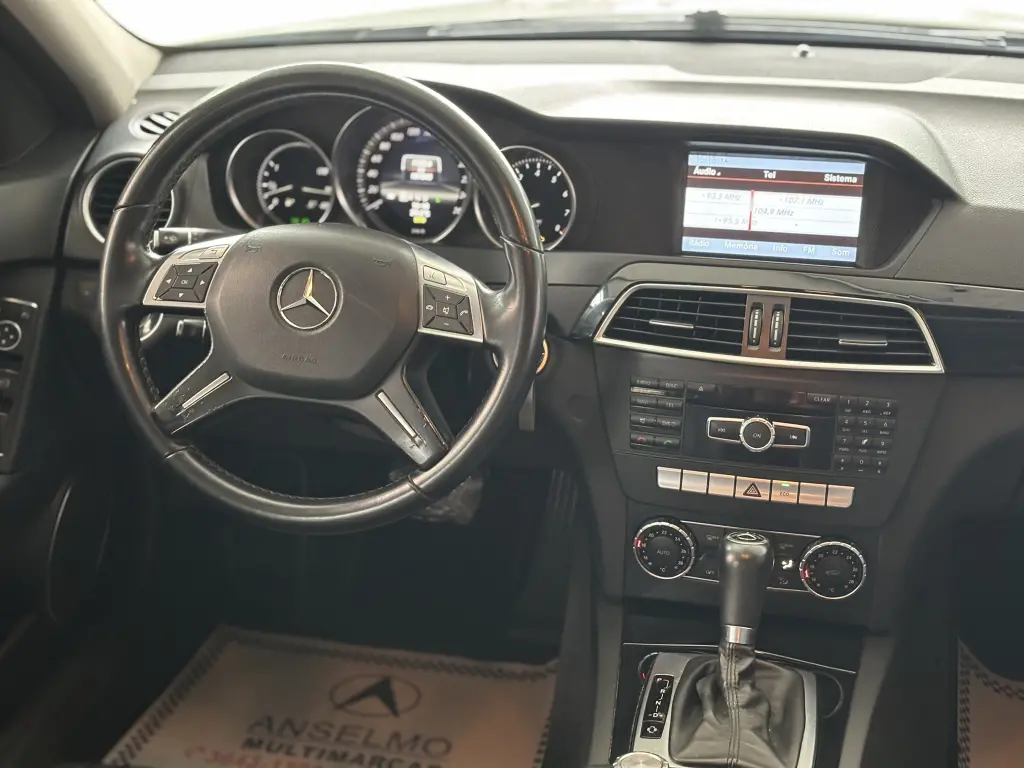 MERCEDES-BENZ C 180 - Foto