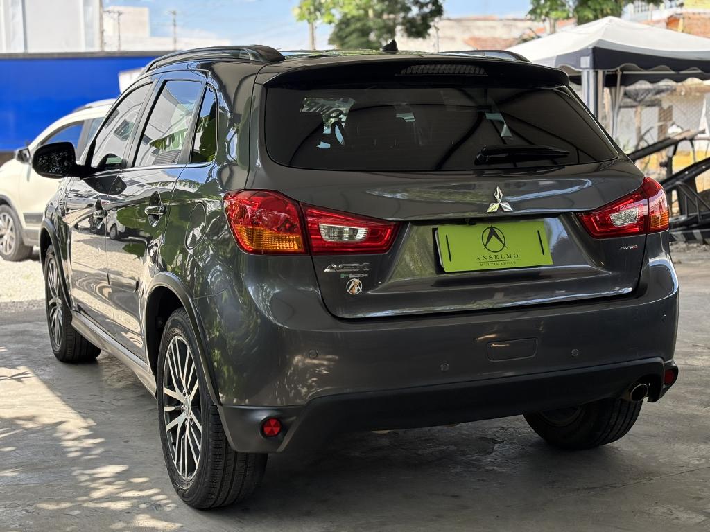 MITSUBISHI ASX - Foto