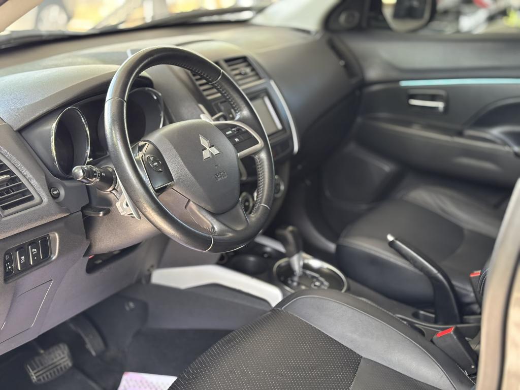 MITSUBISHI ASX - Foto