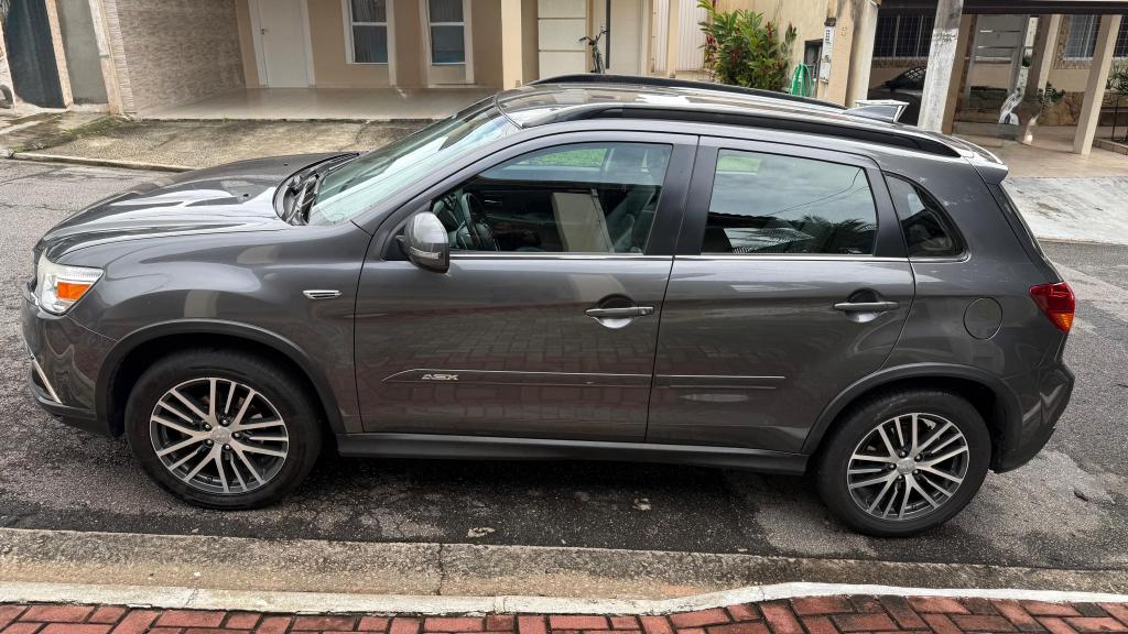 MITSUBISHI ASX - Foto