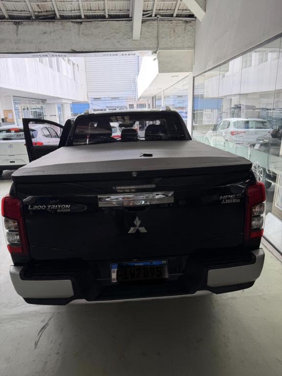 MITSUBISHI L 200 Triton - Foto
