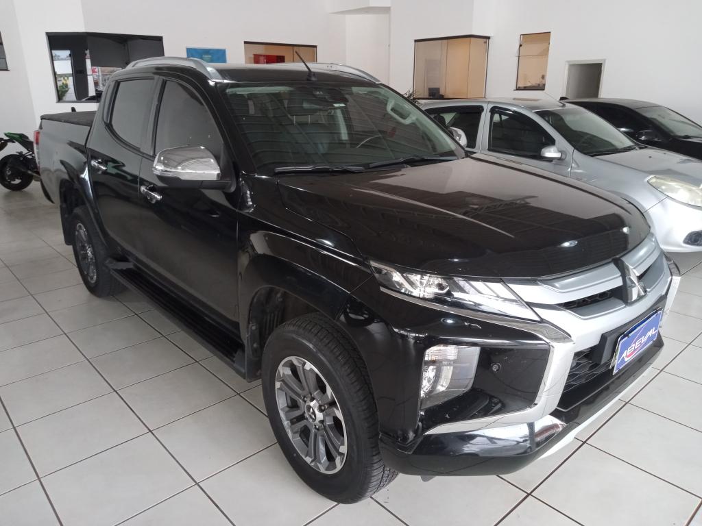 MITSUBISHI L 200 Triton - Foto