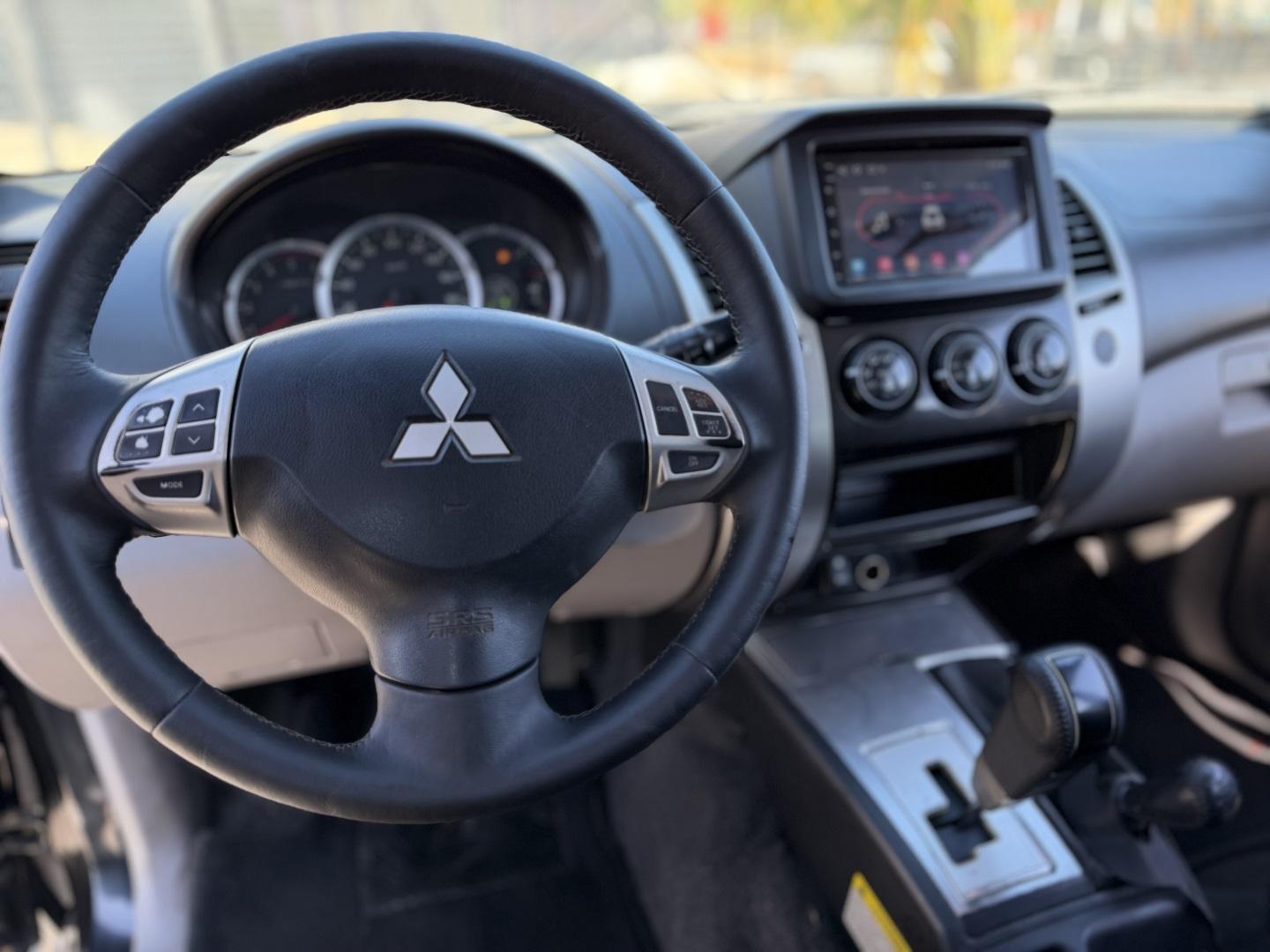 MITSUBISHI Pajero Dakar - Foto