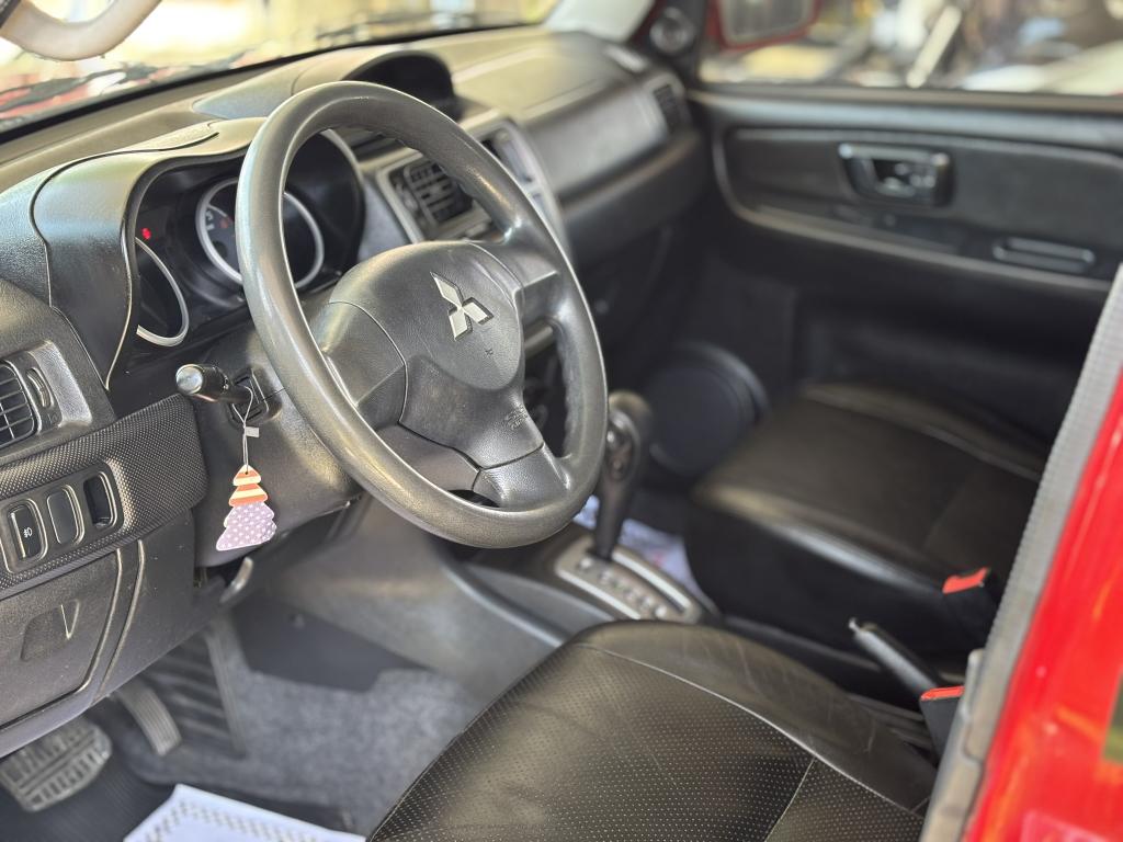 MITSUBISHI Pajero TR4 - Foto