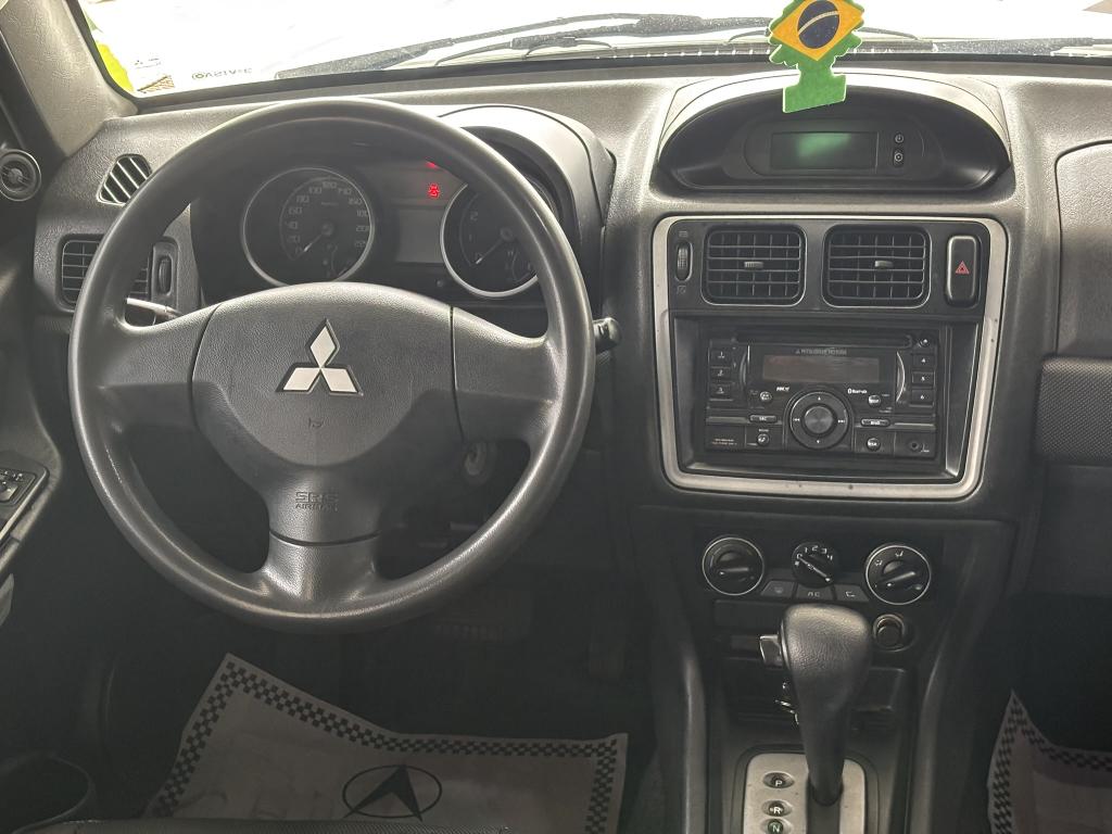 MITSUBISHI Pajero TR4 - Foto