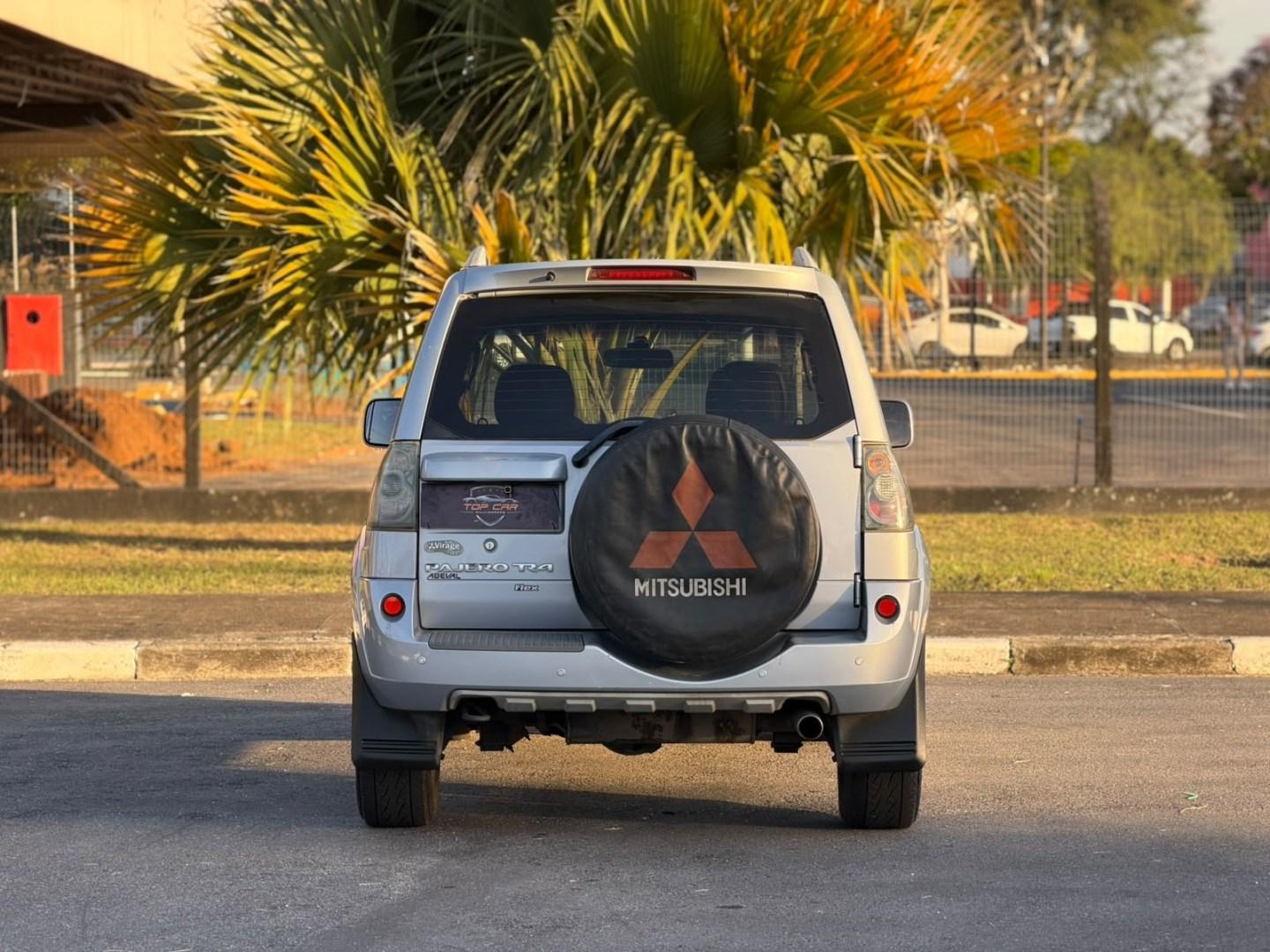 MITSUBISHI Pajero TR4 - Foto