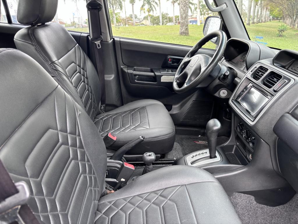 MITSUBISHI Pajero TR4 - Foto
