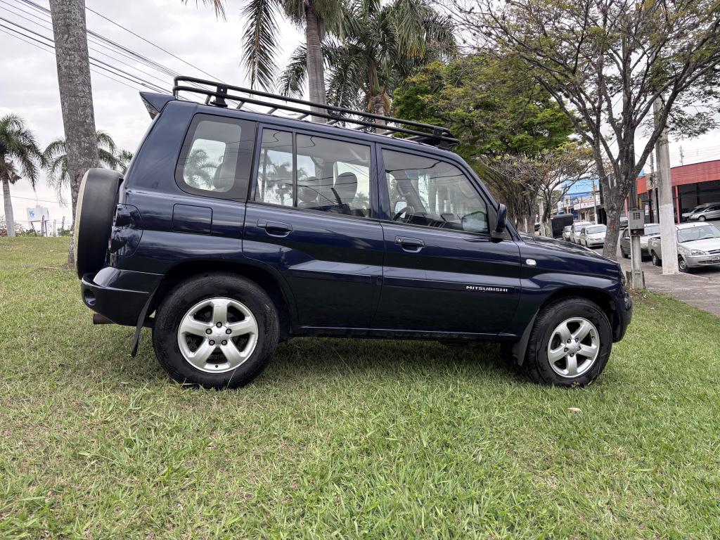 MITSUBISHI Pajero TR4 - Foto