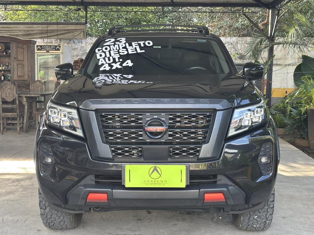 NISSAN Frontier - Foto