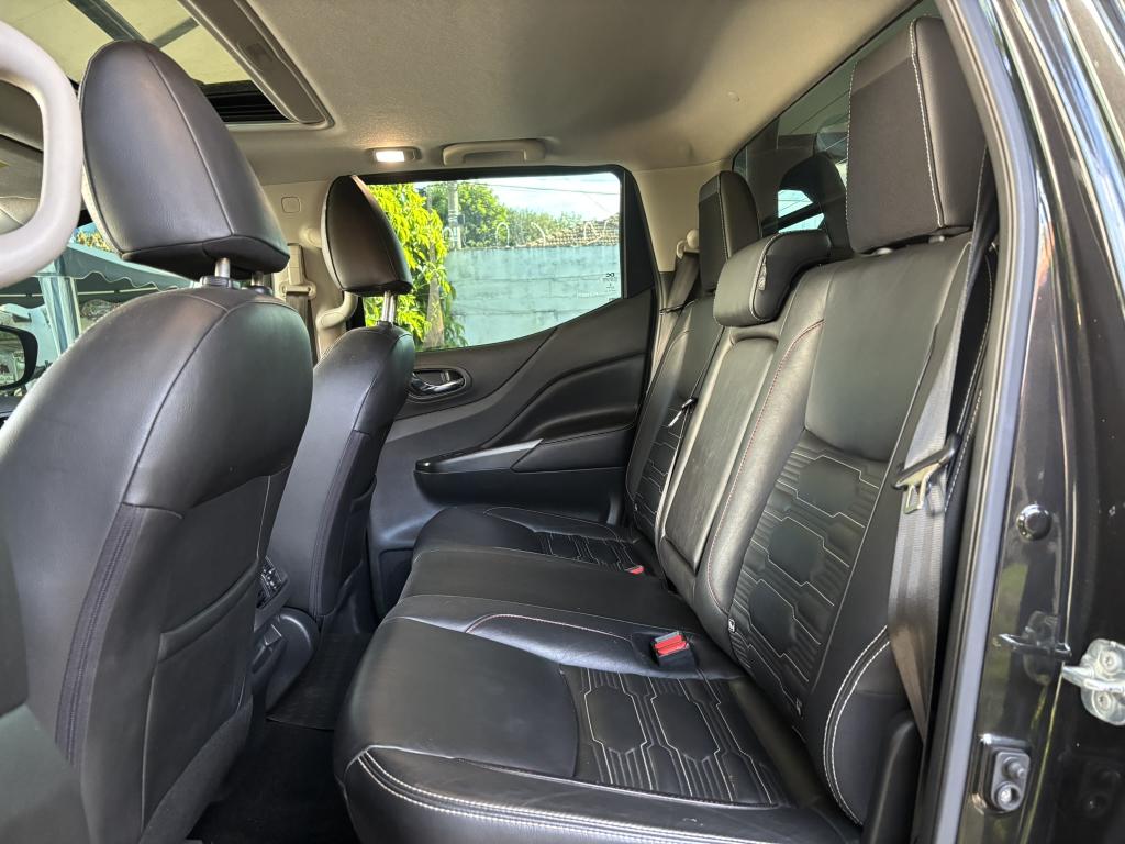 NISSAN Frontier - Foto