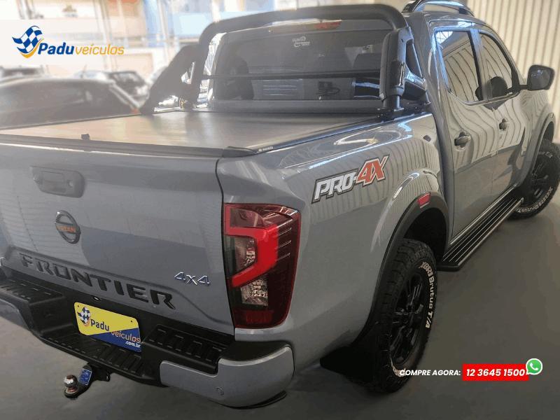 NISSAN Frontier - Foto