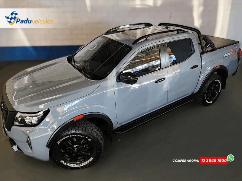 NISSAN Frontier - Foto