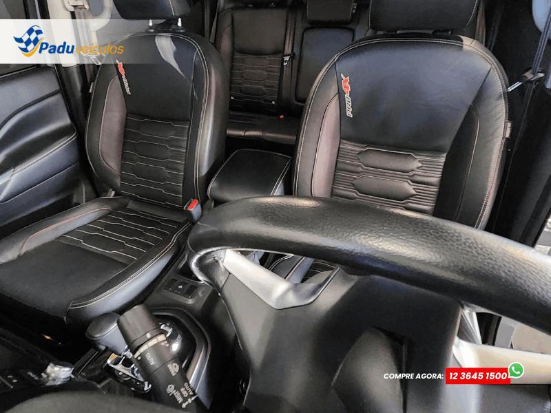 NISSAN Frontier - Foto