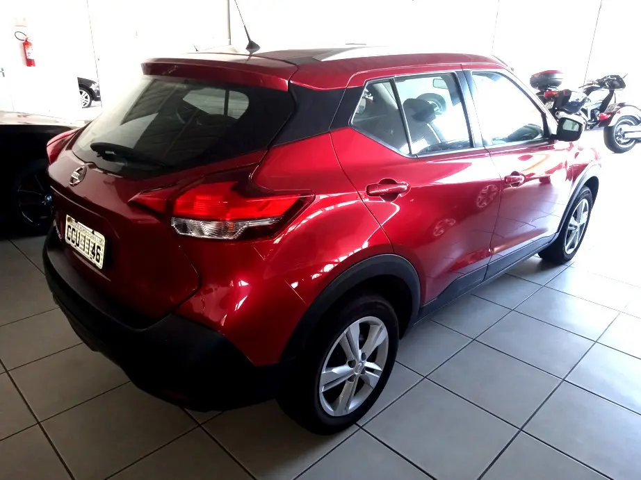 NISSAN Kicks - Foto