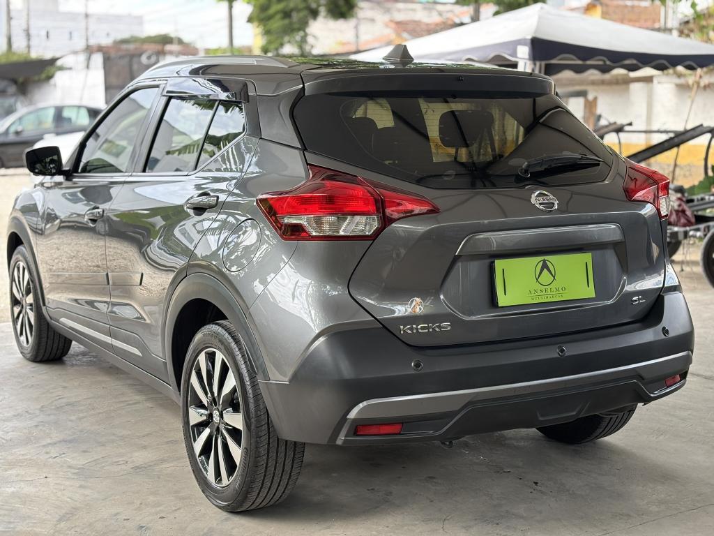 NISSAN Kicks - Foto