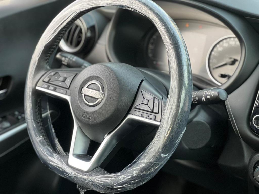 NISSAN Kicks - Foto