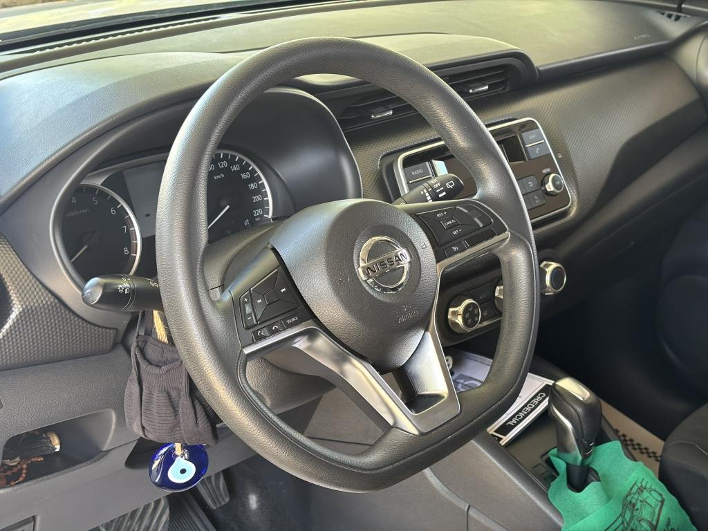 NISSAN Kicks - Foto