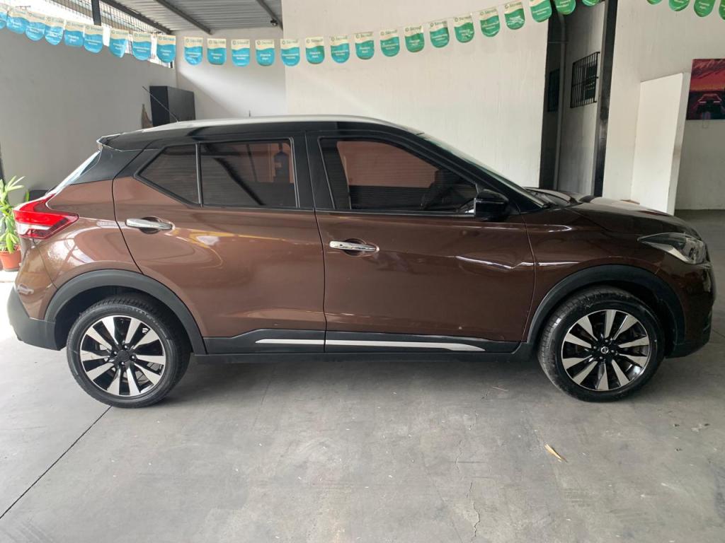NISSAN Kicks - Foto
