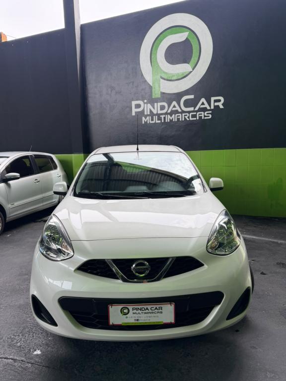 NISSAN March - Foto