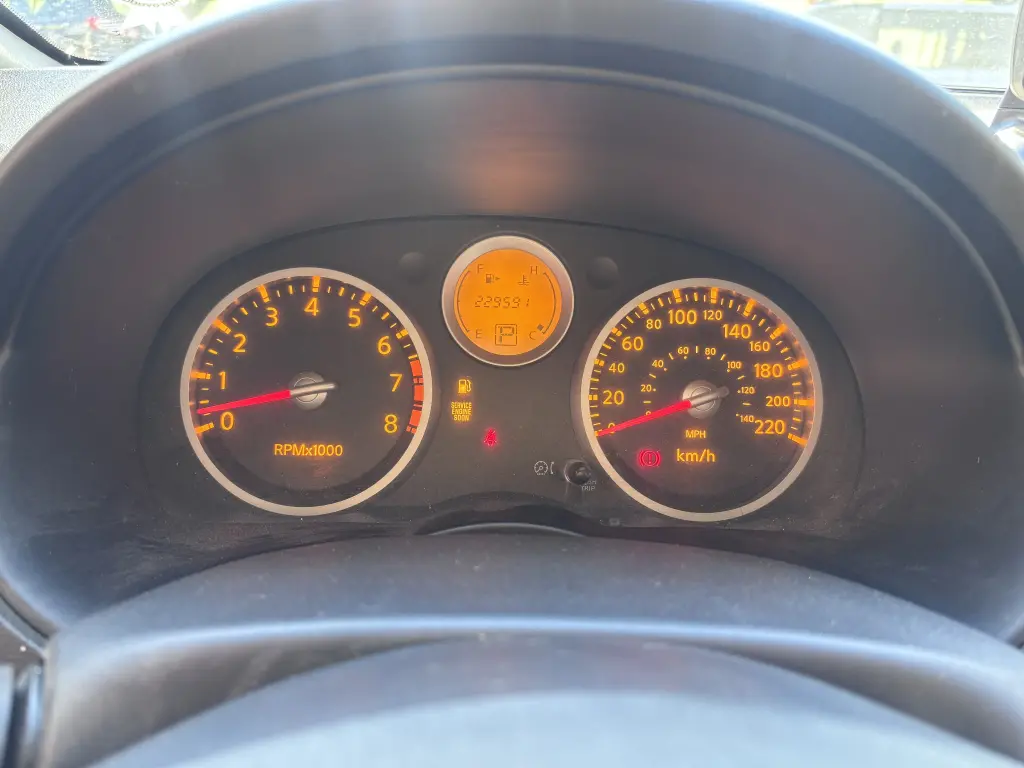 NISSAN Sentra - Foto