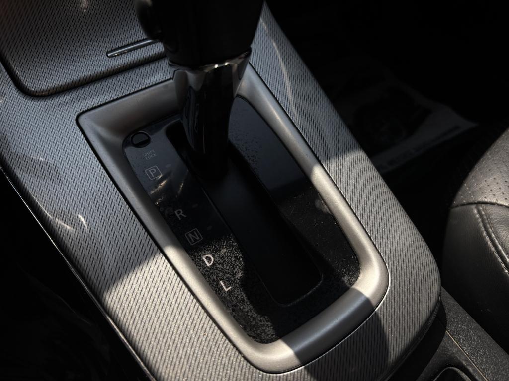 NISSAN Sentra - Foto