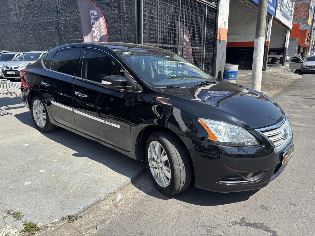 NISSAN Sentra - Foto