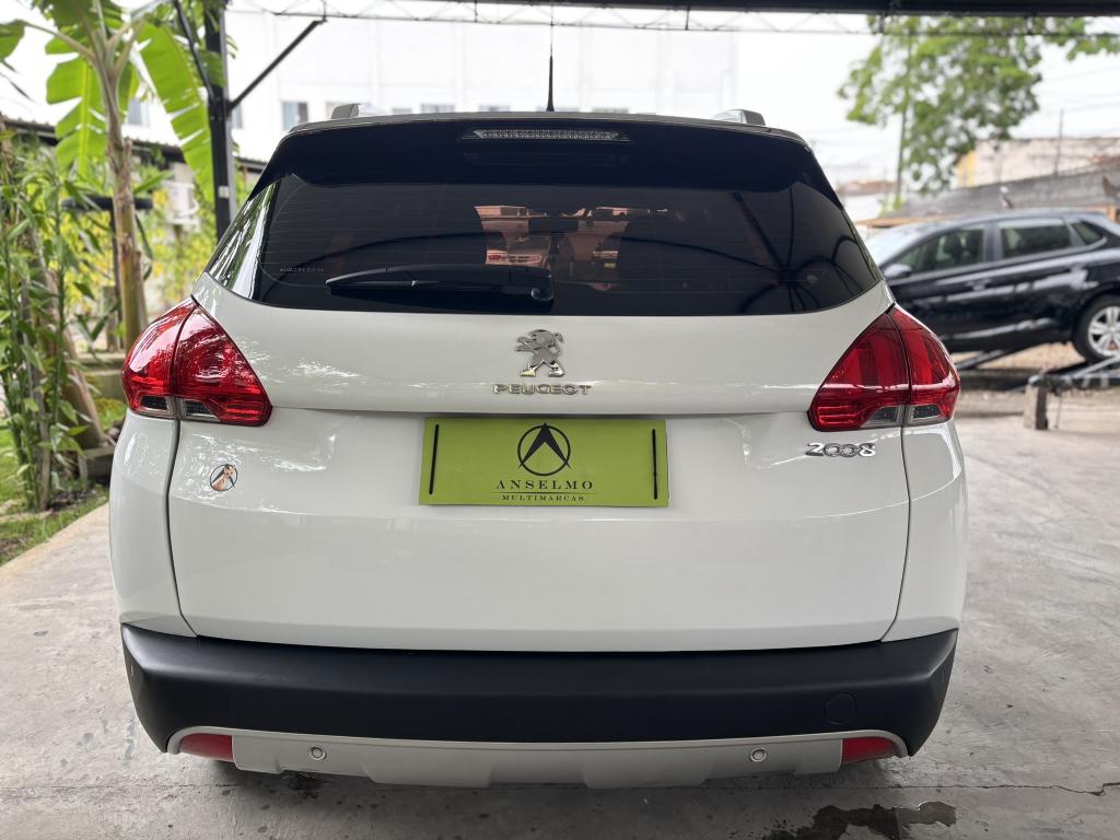 PEUGEOT 2008 - Foto