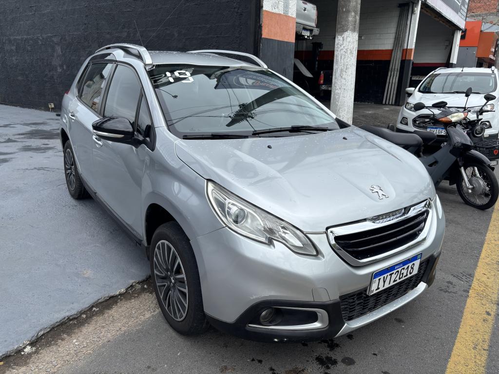 PEUGEOT 2008 - Foto