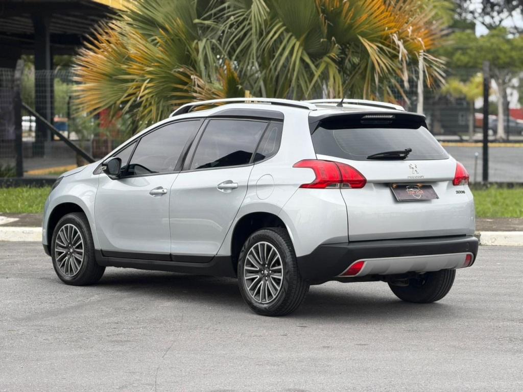 PEUGEOT 2008 - Foto