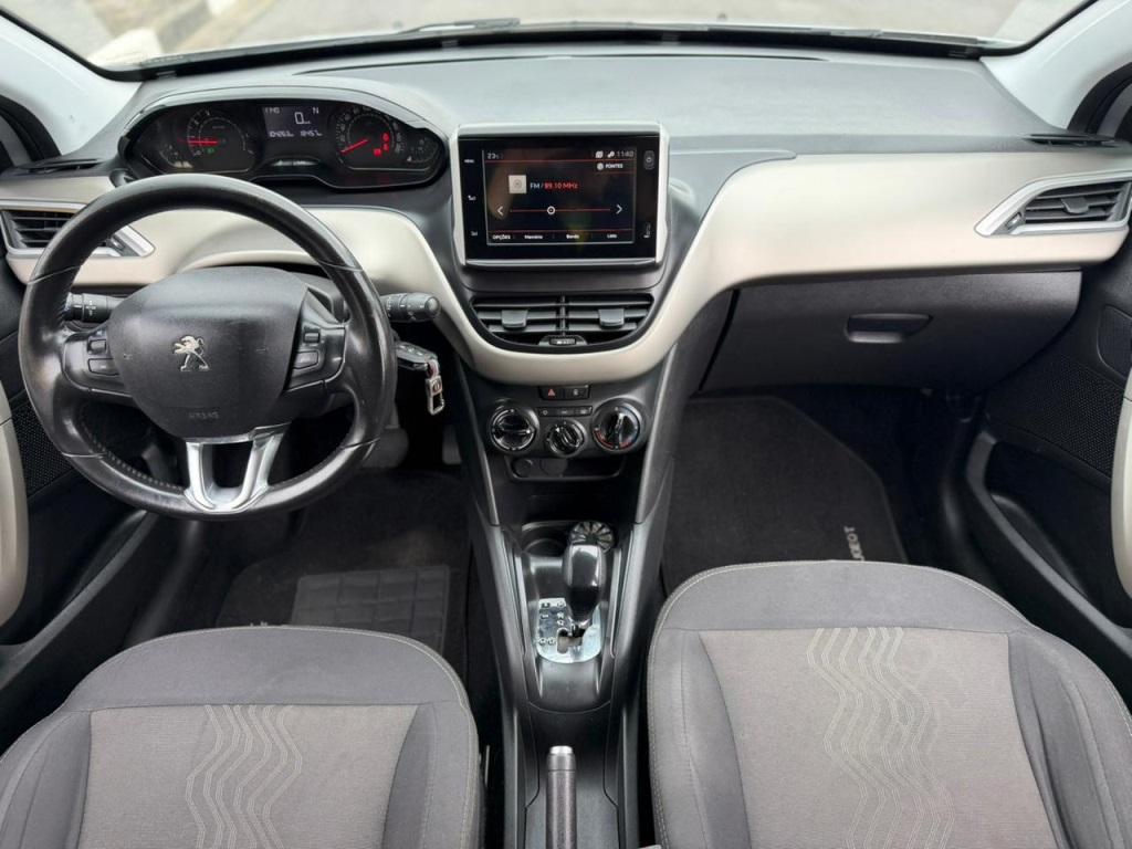 PEUGEOT 2008 - Foto