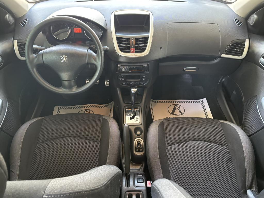 PEUGEOT 207 SW - Foto