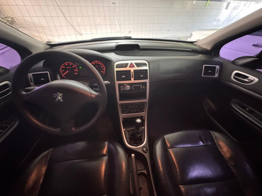 PEUGEOT 307 Hatch - Foto