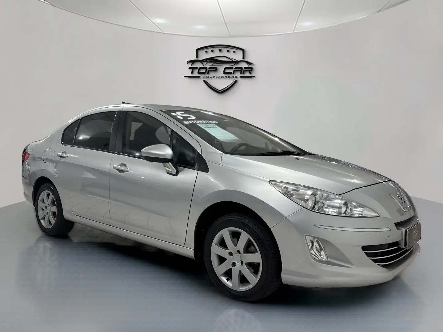 PEUGEOT 408 Sedan - Foto