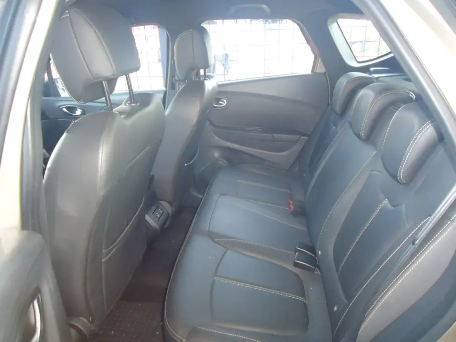 RENAULT Captur - Foto