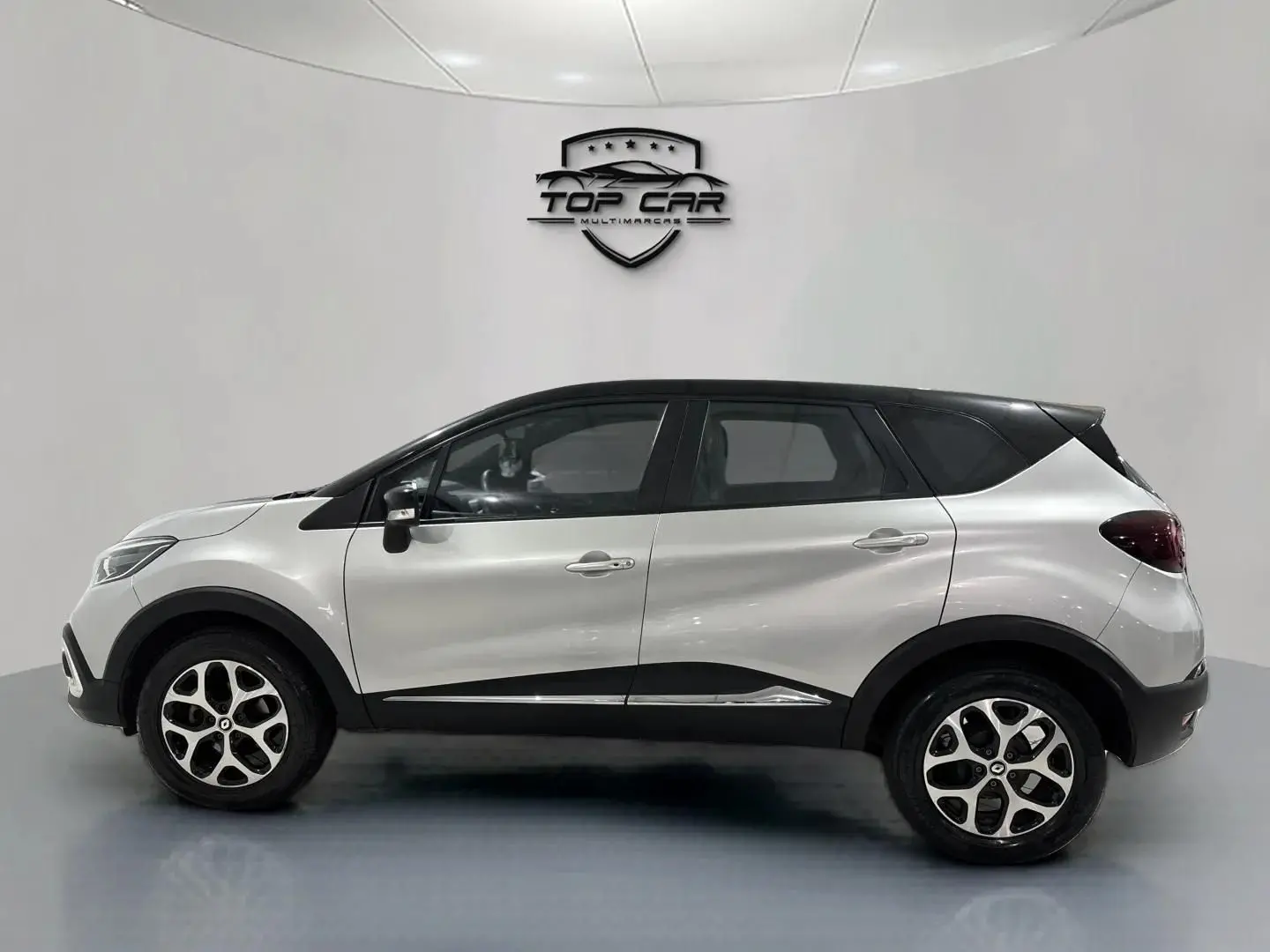 RENAULT Captur - Foto