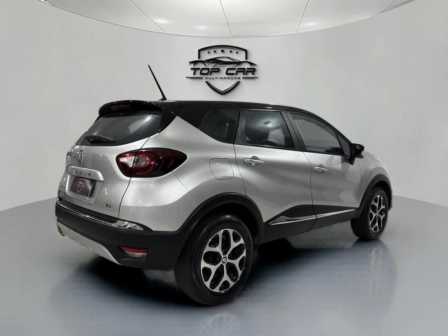 RENAULT Captur - Miniatura