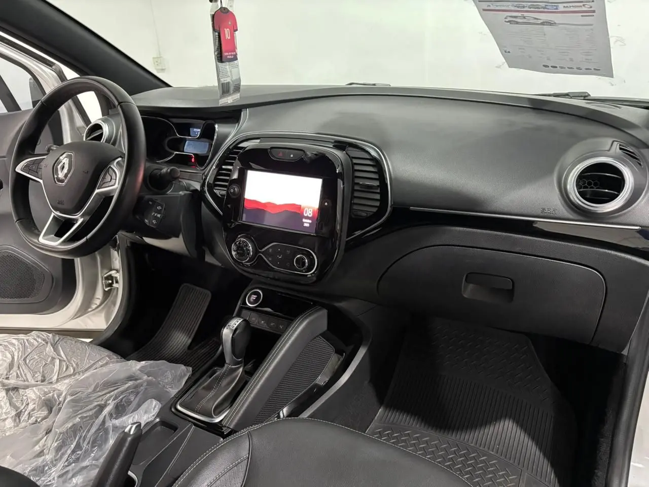 RENAULT Captur - Foto