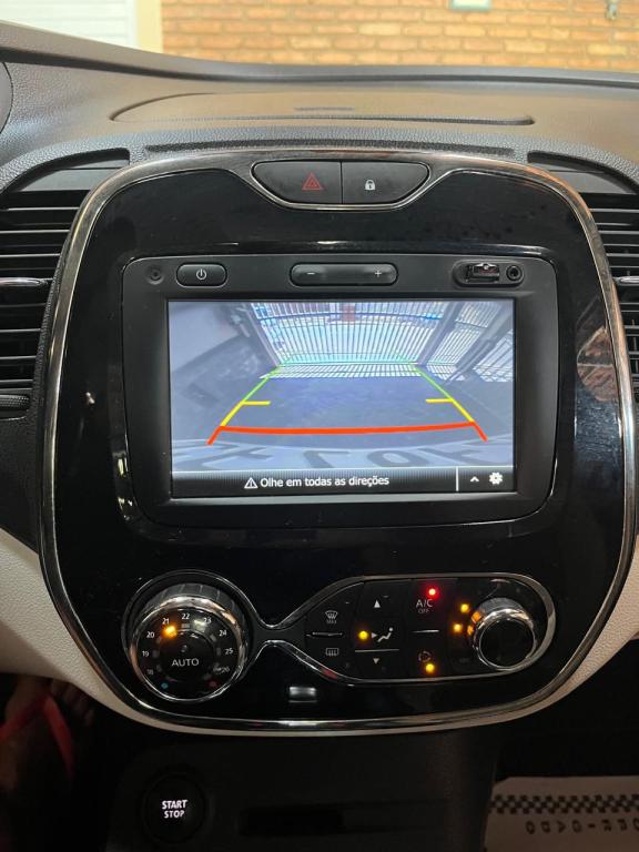 RENAULT Captur - Foto