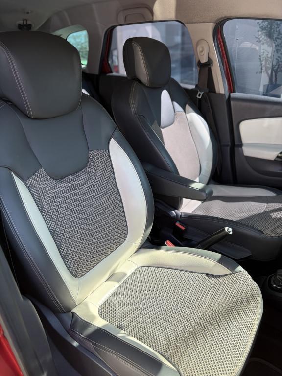 RENAULT Captur - Foto