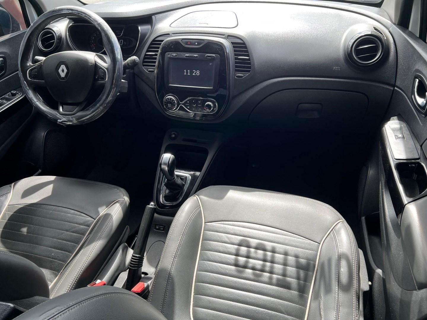 RENAULT Captur - Foto