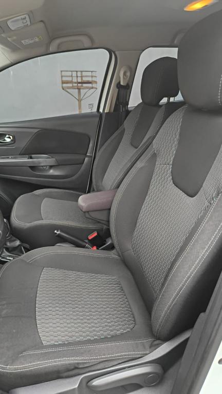 RENAULT Captur - Foto
